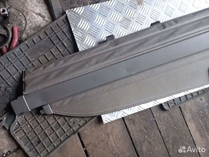 Subaru Forester S10 SF5 полка-шторка багажника