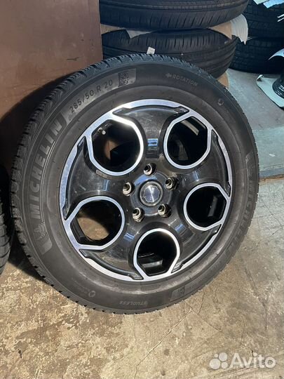 Диски Land Cruiser 200 R20