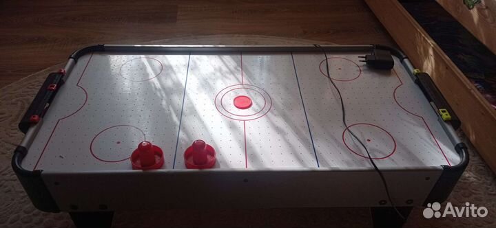 Настольный аэрохоккей