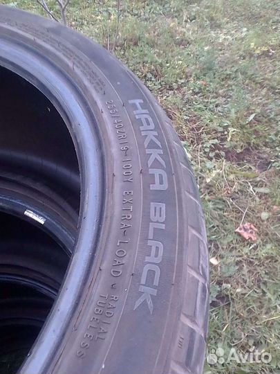 Nokian Tyres Hakka Black 255/40 R19