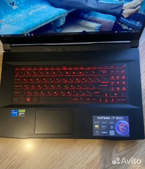 Игровой ноутбук MSI Katana 17 i5 12450H / RTX 2050