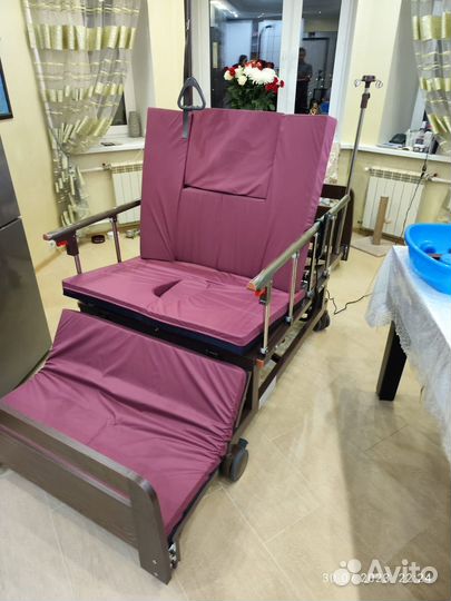 Медицинская кровать для лежачих больных DB-11