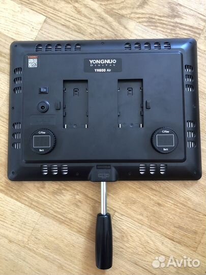 Постоянный свет Yongnuo 600 air