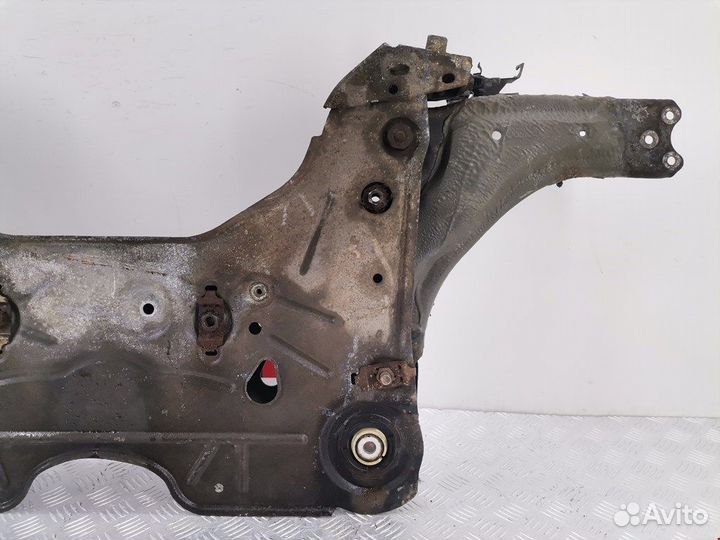 Балка подмоторная (подрамник) для Renault Laguna 2