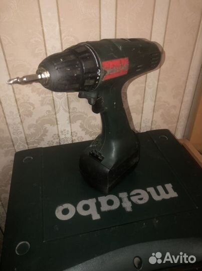 Шуруповерт metabo