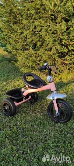 Детский трехколесный велосипед