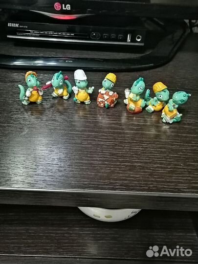 Игрушки из киндер 90