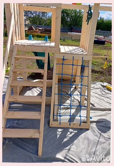 Детская спортивная игровая площадка