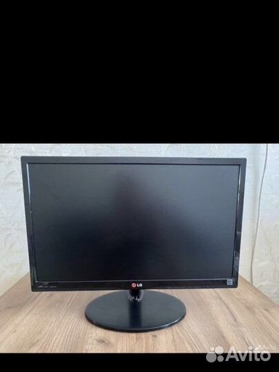 Монитор lg