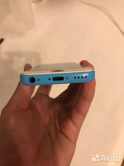 Телефон iPhone 5s