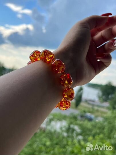 Янтарный браслет