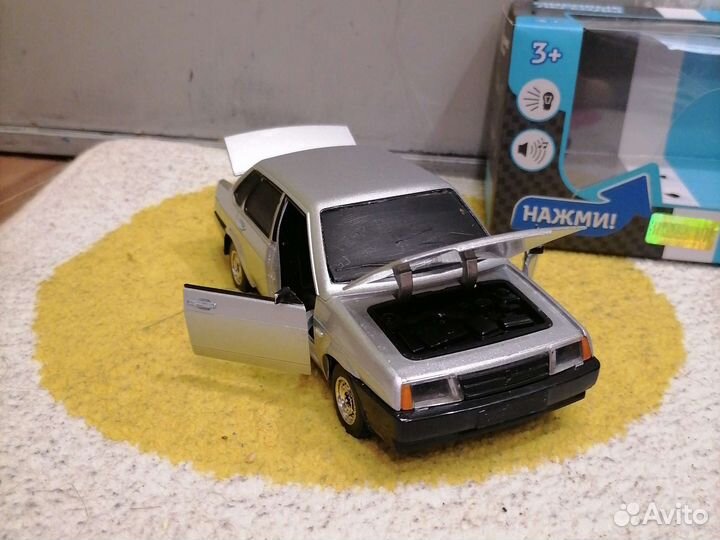 Машинки металл 1:22