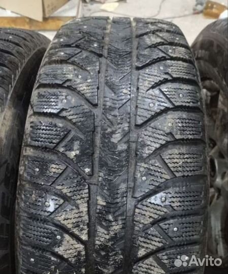 Bridgestone Ice Cruiser 7000 285/60 R18