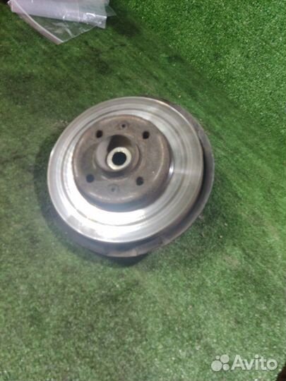 Кулак поворотный передний левый Renault Symbol 2