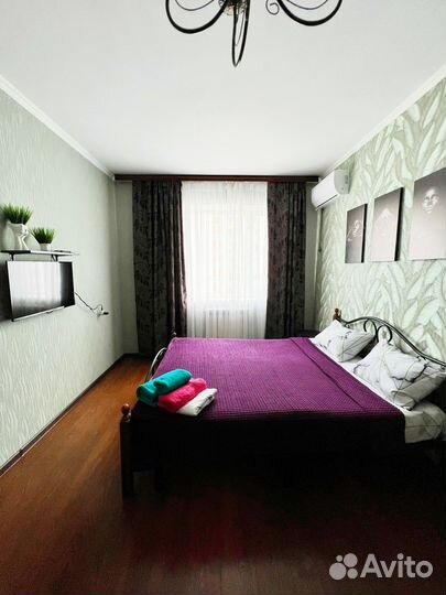 Полка настенная