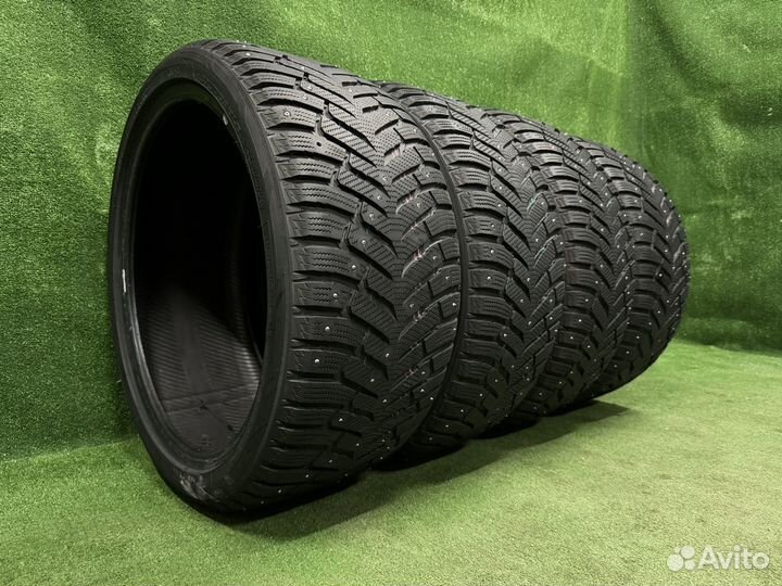 Toyo Observe Ice-Freezer 245/40 R20 и 275/35 R20 102T