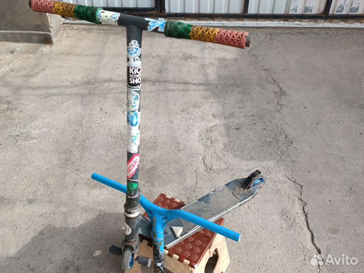 Трюковой самокат