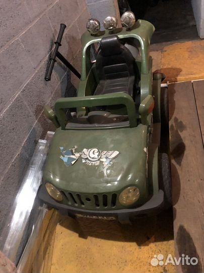 Детский электромобиль бу