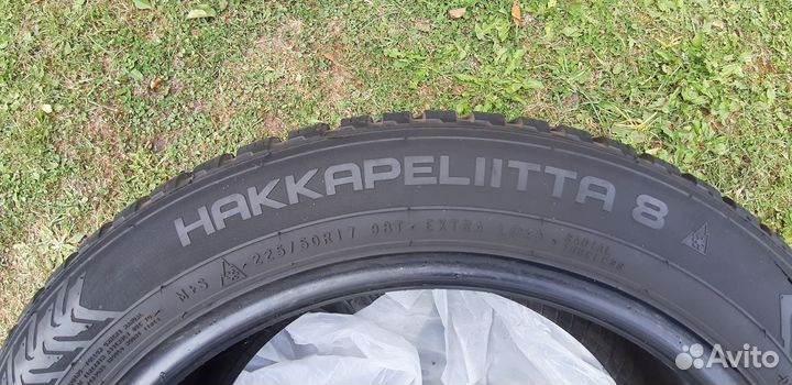 Nokian Tyres Hakkapeliitta 8 225/50 R17 98