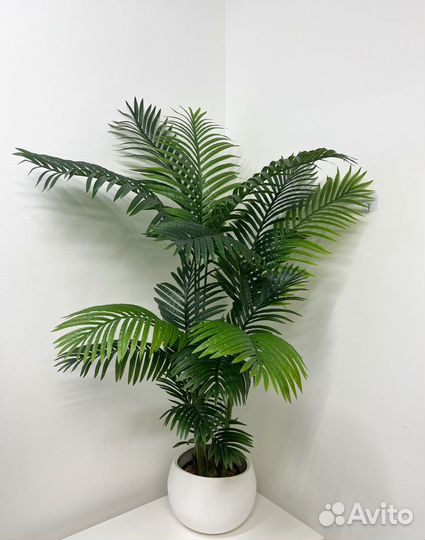 Пальмы искусственные в ассортименте