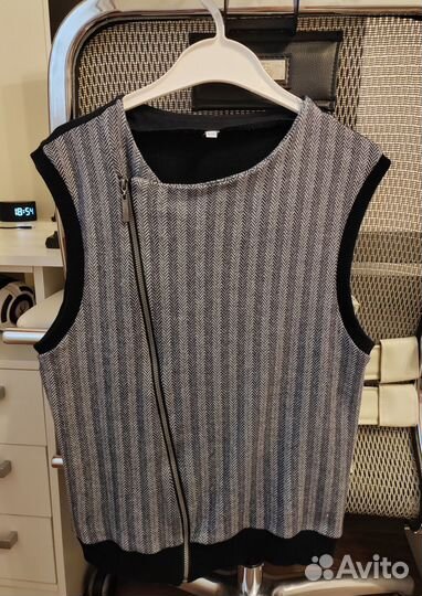 Жилет школьный на мальчика 152 размера