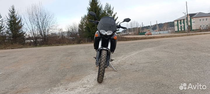 Мотоцикл Aprilia pegaso 650 cube