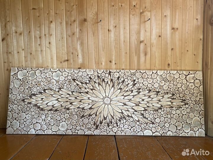 Панно из можжевельника Цветок