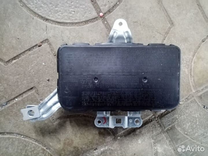 Подушка пезопасности mercedes w203