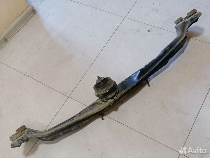 Балка под радиатор Chery Amulet A15