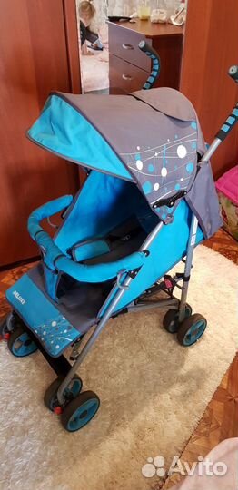 Прогулочная коляска трость