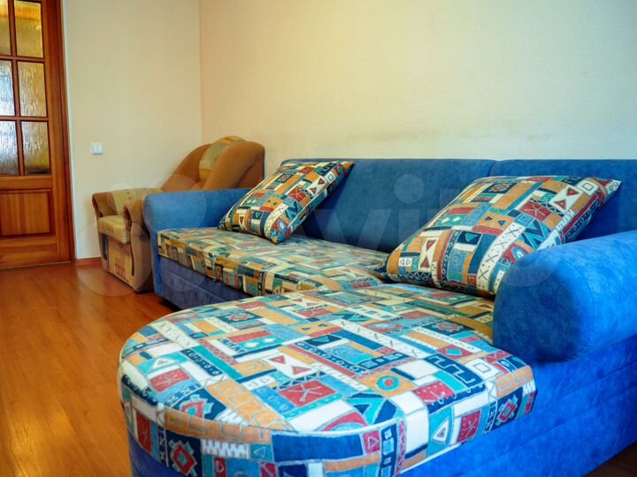3-к. квартира, 77 м², 2/10 эт.