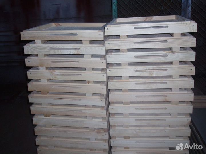 Продам Ульи для пчел и все сопутствующее