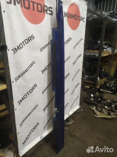 Накладка порога правая BMW 1-series e87