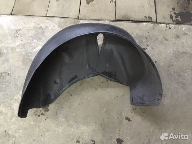 Подкрылок задний левый Renault Logan