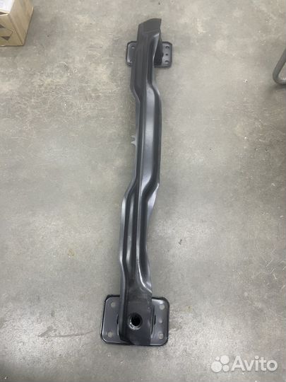 Bmw x5m f85 усилитель заднего бампера