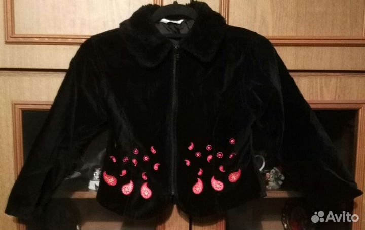 Костюм с юбкой для девочек