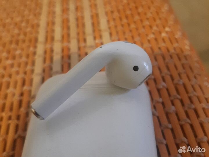 Кейс Apple Airpods a1602 оригинальный