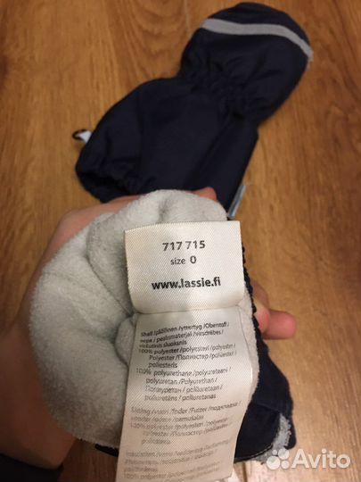 Варежки-краги и шапка Лесси