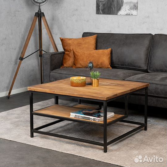 Журнальный стол