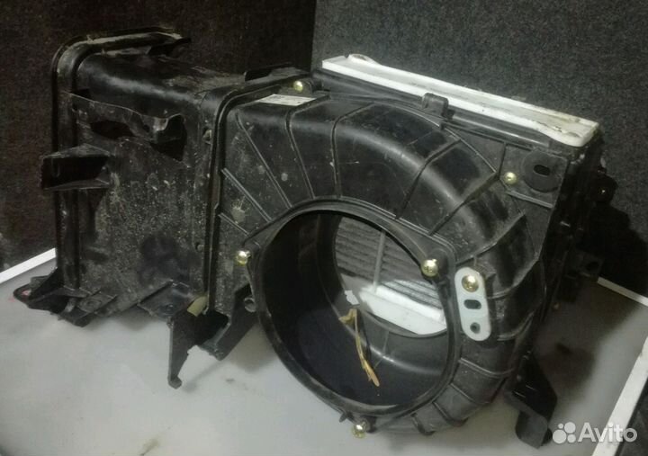 Корпус печки Митсубиши Лансер 9