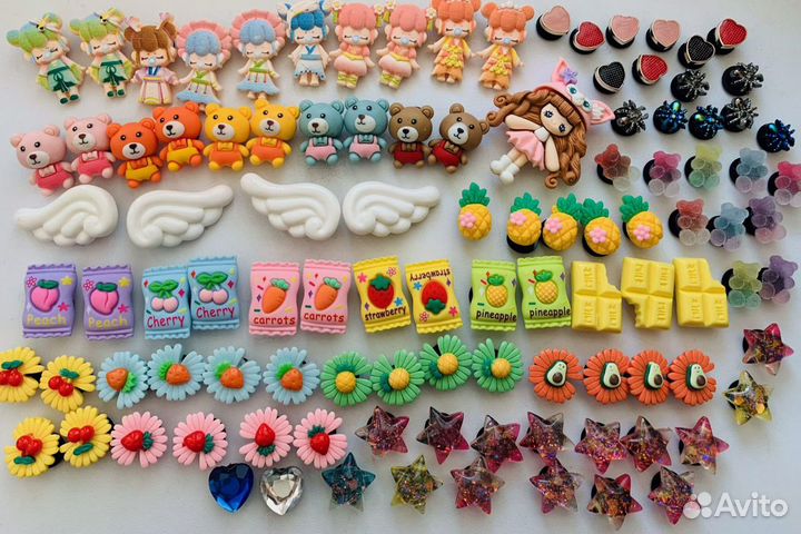 Джибитсы значки цепочки на кроксы,на шнурки