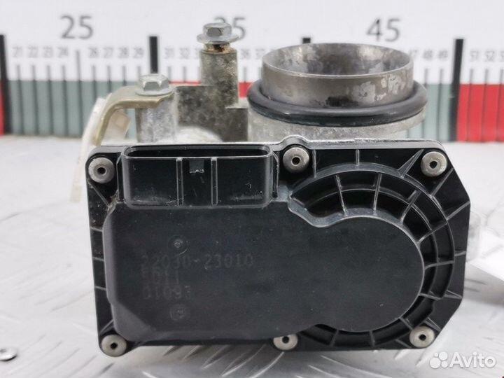 Заслонка дроссельная для Toyota Echo 2203023010