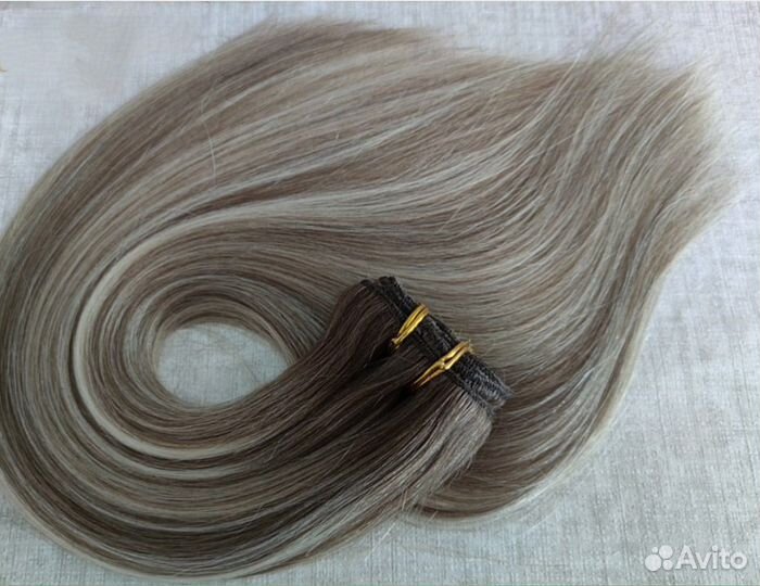 Волосы на заколках