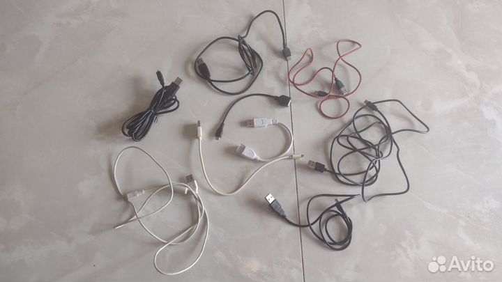 Кабели USB, шлейфы SATA, переходники