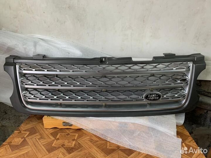 Решётка радиатора Range Rover L322 10-12 г