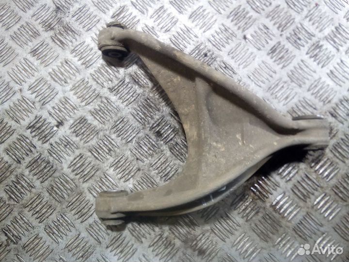 Рычаг задний верхний левый Citroen C5 2