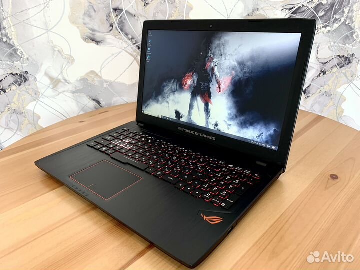 Asus Rog Strix i5 7300HQ/GTX 1050