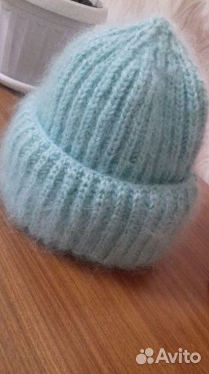 Тёплая, пушистая шапочка в наличии