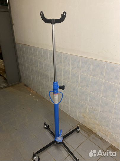 Стойка трансмиссионная гидравлическая 500 кг