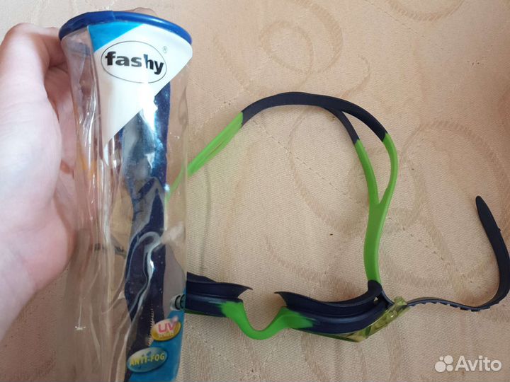 Детские очки для плавания